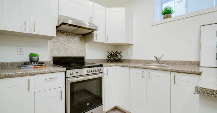 Lower-27 Coleridge Avenue, Toronto, ON, M4C 4H4 - 3
