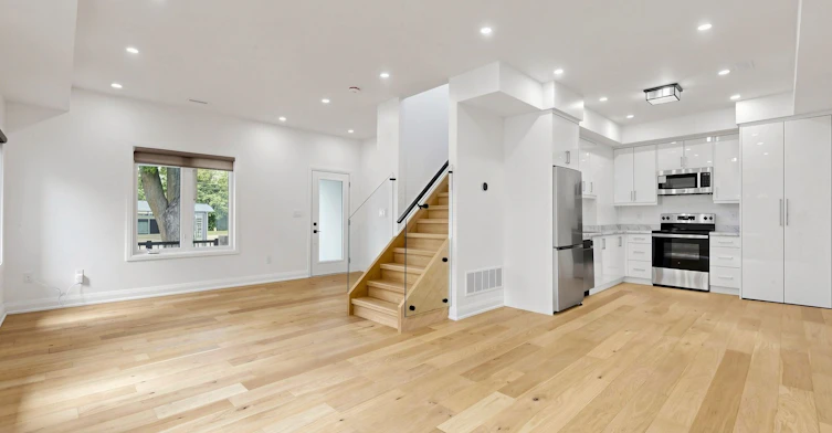 Main-2205 Victoria Park Avenue, Toronto, ON, M1R 1V8 - 4