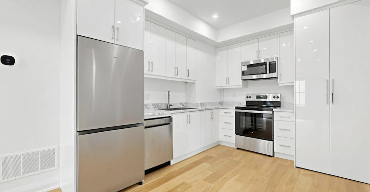 Main-2205 Victoria Park Avenue, Toronto, ON, M1R 1V8 - 10