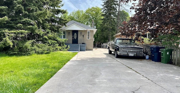 Basement-113 Scarboro Avenue, Toronto, ON, M1C 1M5