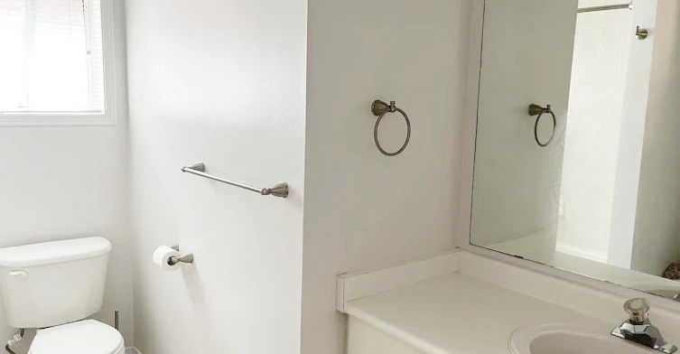 (1 Bedroom)-4 Twin Streams Road, Whitby, ON, L1P 1P1 - 6