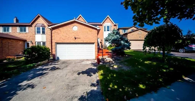 BSMT-16 Long Drive, Whitby, ON, L1N 8E1