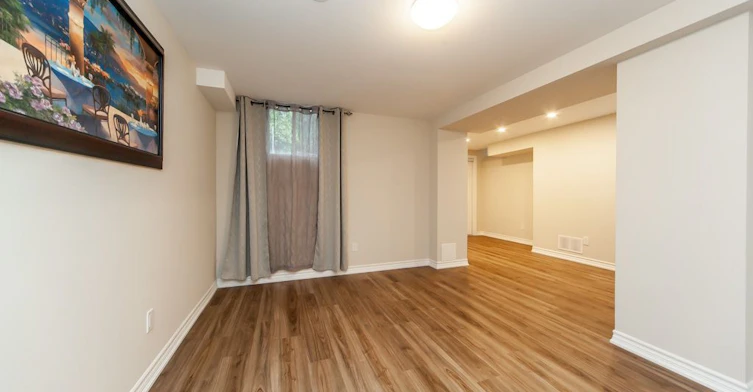 BSMT-16 Long Drive, Whitby, ON, L1N 8E1 - 13