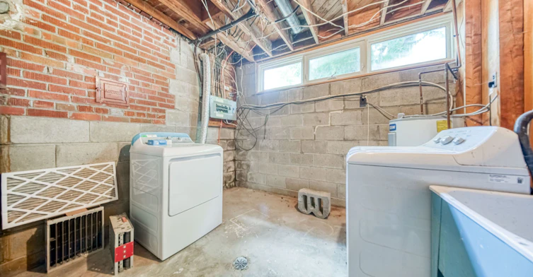 bsmt-140 Ridgewood Road, Toronto, ON, M1C 2X2 - 10