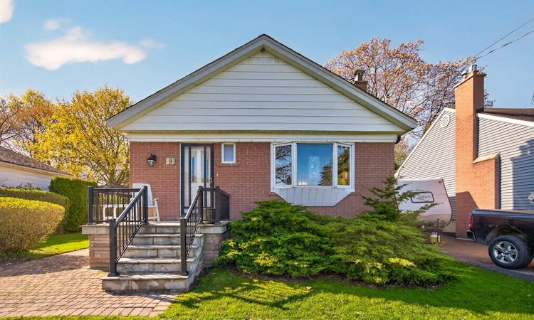 9 Martindale Road