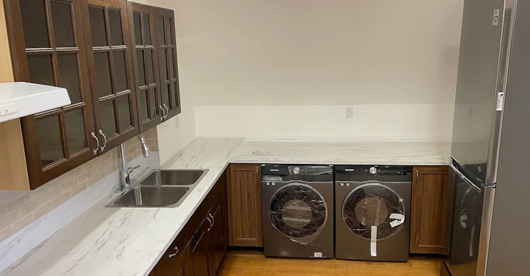 488 Logan Avenue, Toronto, ON, M4M 1Y5 - 4