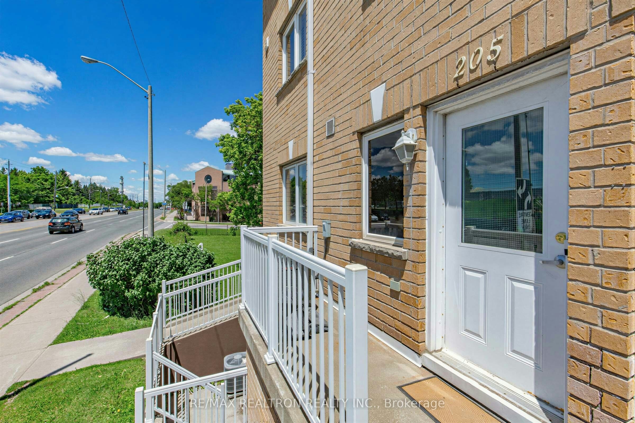 205-1795 Markham Road, Toronto, ON, M1B 2Z7 - 4