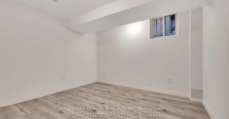 4 Oceanpearl Crescent, Whitby, ON, L1N 8Y5 - 7
