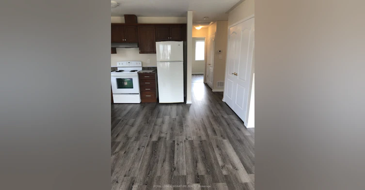 2-27 Nassau Street, Oshawa, ON, L1J 4A3 - 4