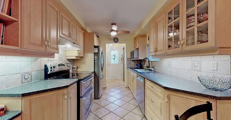 3 Knockbolt Crescent, Toronto, ON, M1S 2P5 - 4