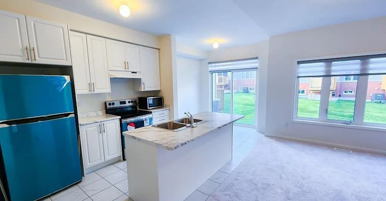 2541 Winter Words Drive, Oshawa, ON, L1L 0S8 - 6