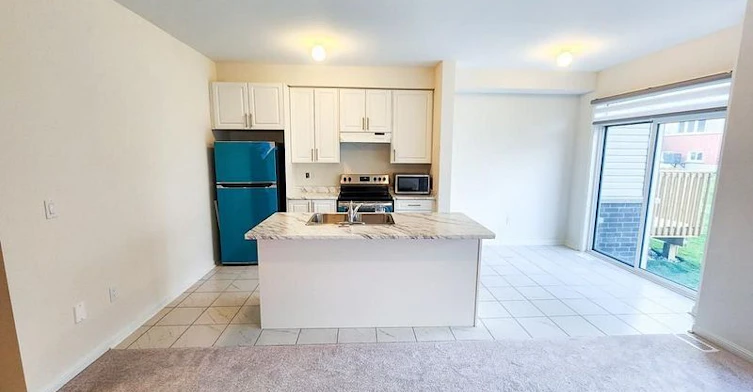 2541 Winter Words Drive, Oshawa, ON, L1L 0S8 - 2