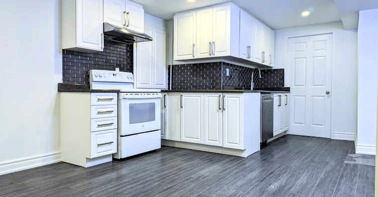 Bsmt-102 Hibbard Drive, Ajax, ON, L1Z 1J8 - 11