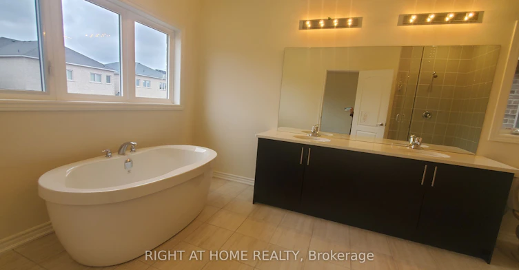 10 Northern Breeze Crescent, Whitby, ON, L1R 0N9 - 14
