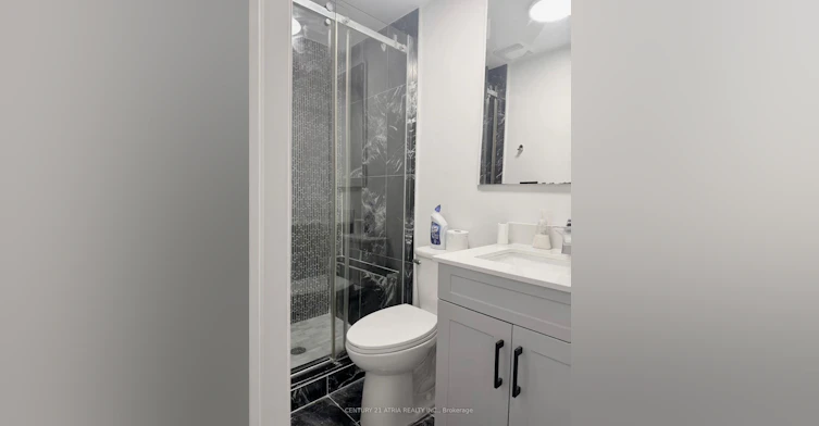 Room 2-1458 Military Trail, Toronto, ON, M1C 1A9 - 10