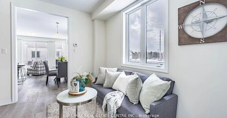 553 Ted Marks Drive, Oshawa, ON, L1L 0X3 - 4