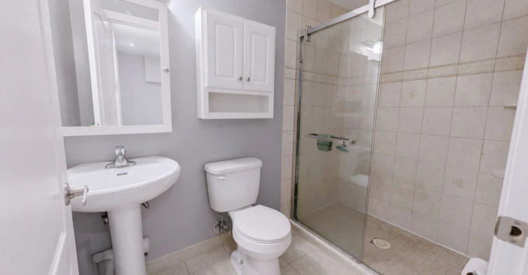 Main-10 Dixon Avenue, Toronto, ON, M4L 1N3 - 9