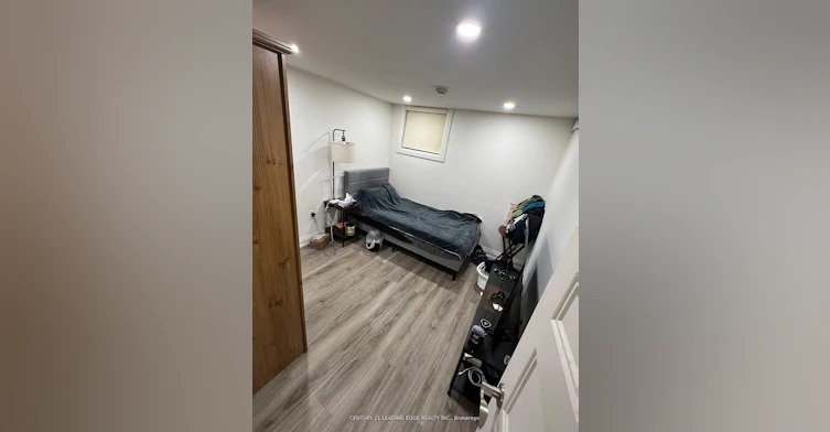 Bsmt-129 Earlton Road, Toronto, ON, M1T 2R8 - 5