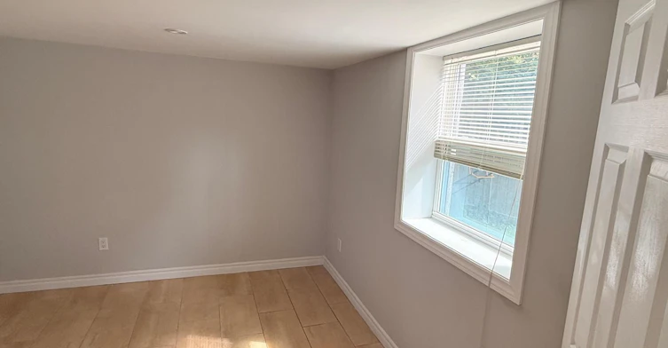23 Burnview Crescent, Toronto, ON, M1H 1B4 - 5
