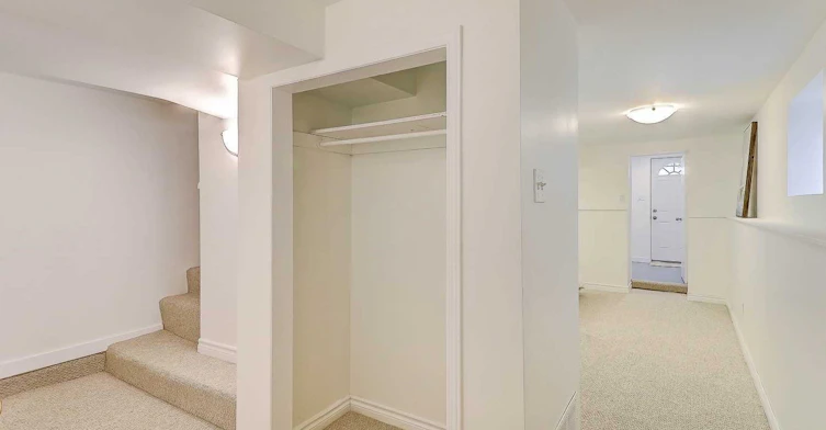 Main & Bsmt-41 Hastings Avenue, Toronto, ON, M4L 2L1 - 10