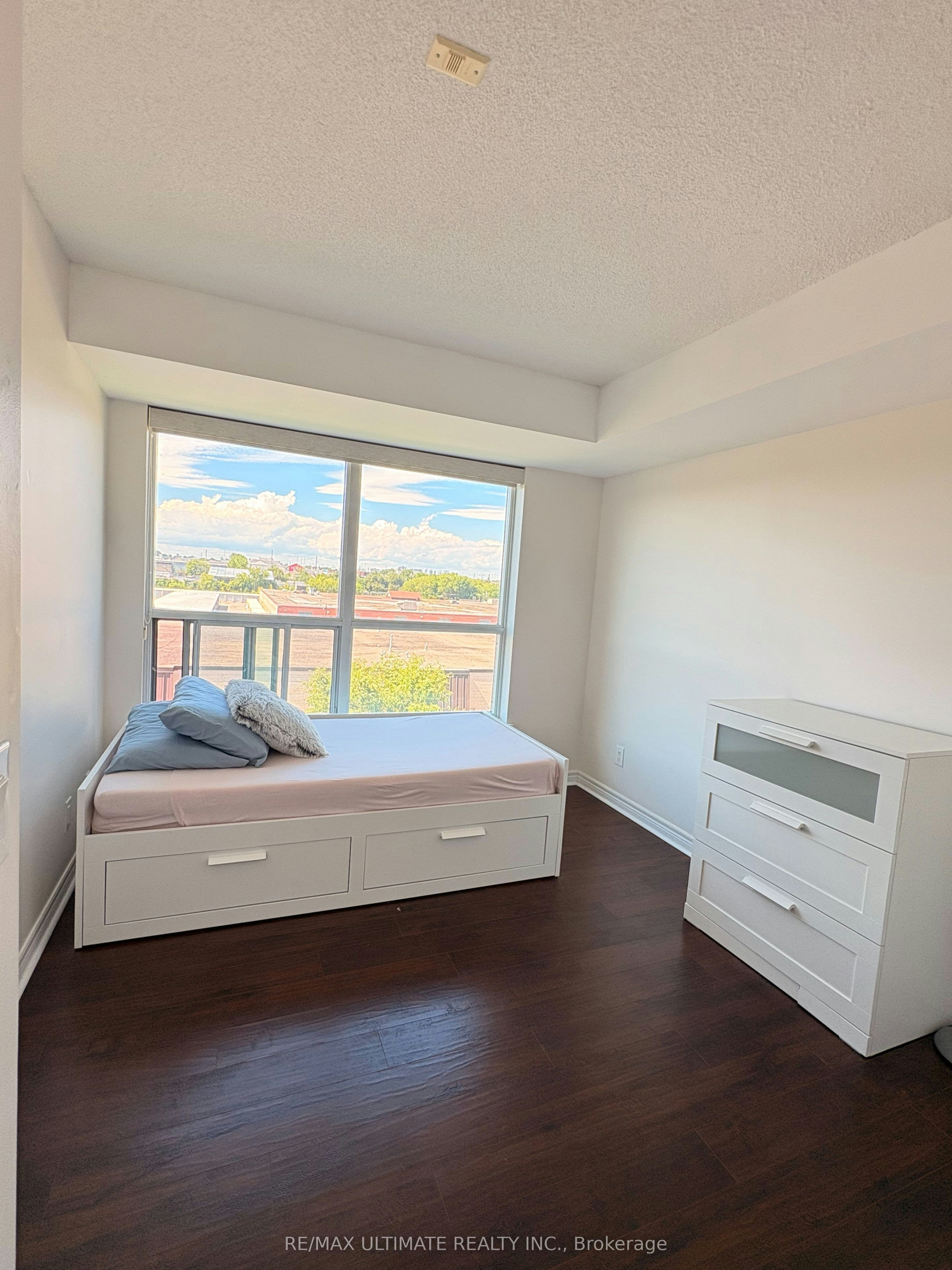 425-60 Fairfax Crescent, Toronto, ON, M1L 0E1 - 16