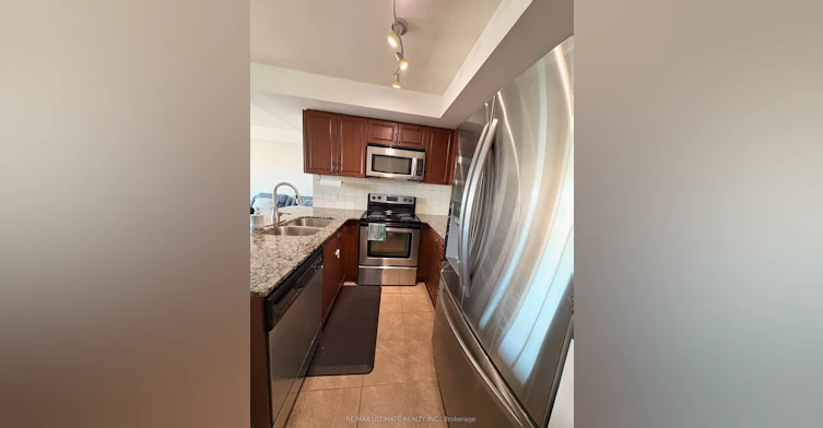 425-60 Fairfax Crescent, Toronto, ON, M1L 0E1 - 10