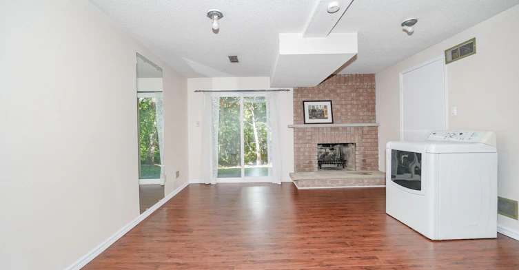 24-25 Cardwell Avenue, Toronto, ON, M1S 4Y7 - 35