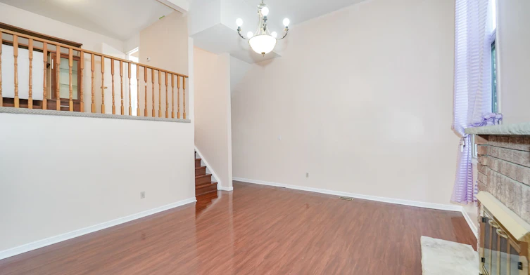 24-25 Cardwell Avenue, Toronto, ON, M1S 4Y7 - 11