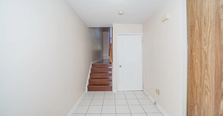 24-25 Cardwell Avenue, Toronto, ON, M1S 4Y7 - 6