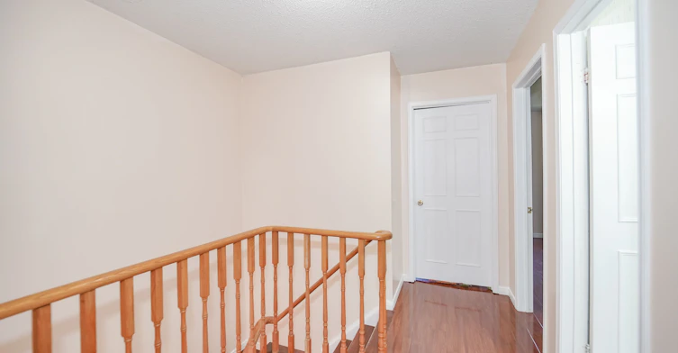 24-25 Cardwell Avenue, Toronto, ON, M1S 4Y7 - 33