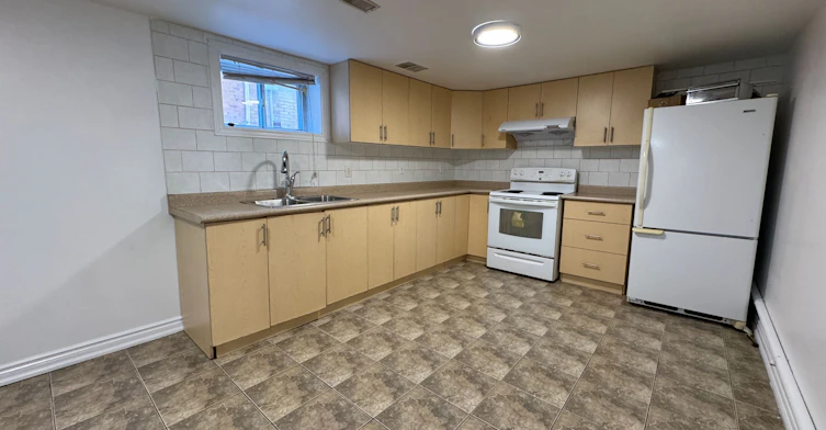 Bsmt-130 Budea Crescent, Toronto, ON, M1R 4W1 - 6