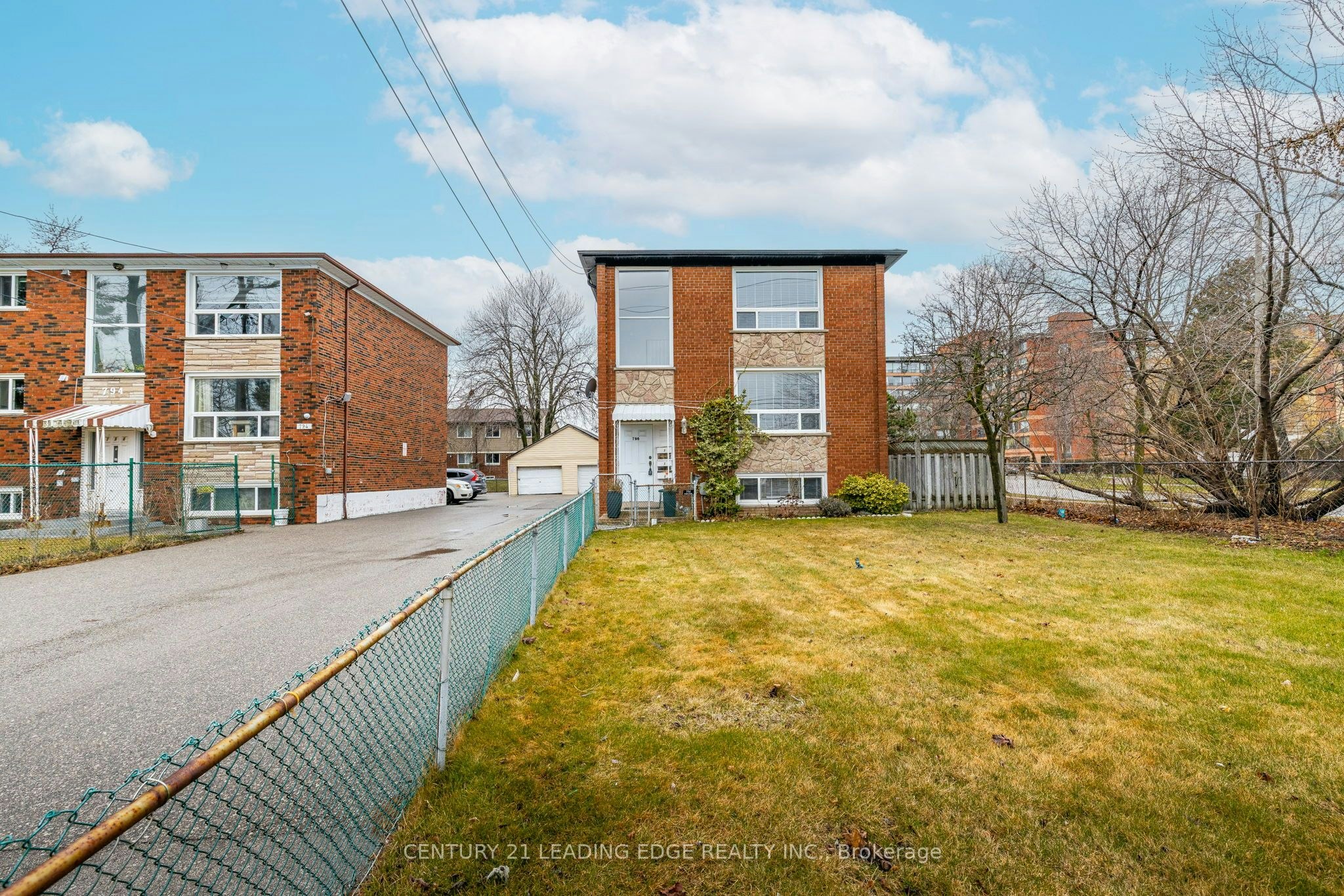 1-796 Midland Avenue, Toronto, ON, M1K 4E7 - 17