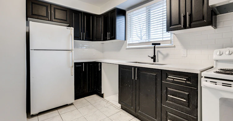 1-796 Midland Avenue, Toronto, ON, M1K 4E7 - 5