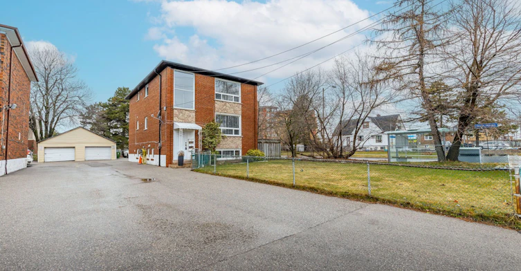 1-796 Midland Avenue, Toronto, ON, M1K 4E7 - 21