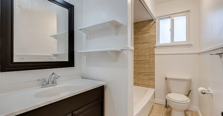 1-796 Midland Avenue, Toronto, ON, M1K 4E7 - 18