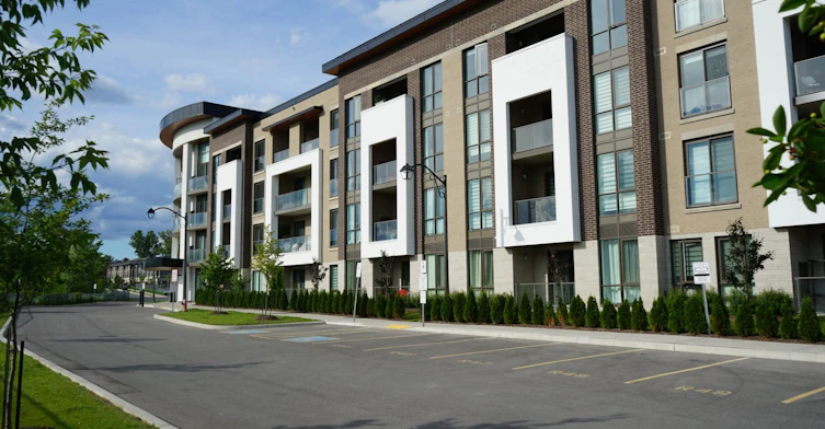 117-385 Arctic Red Drive, Oshawa, ON, L1L 0W9