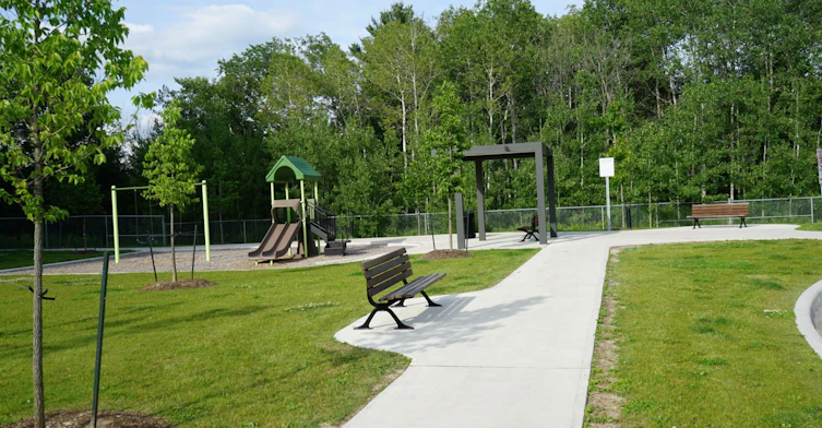 117-385 Arctic Red Drive, Oshawa, ON, L1L 0W9 - 31