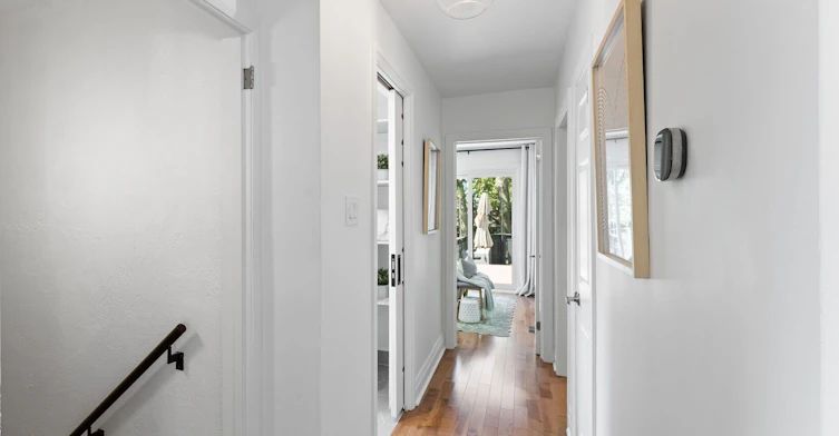 1342 Victoria Park Avenue, Toronto, ON, M4B 2L7 - 9