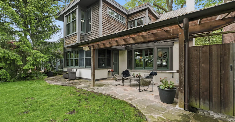 31 Glen Oak Drive, Toronto, ON, M4E 1Y4 - 38