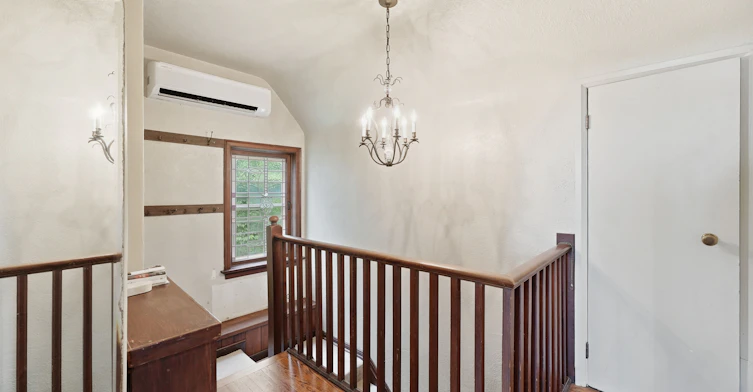 31 Glen Oak Drive, Toronto, ON, M4E 1Y4 - 22