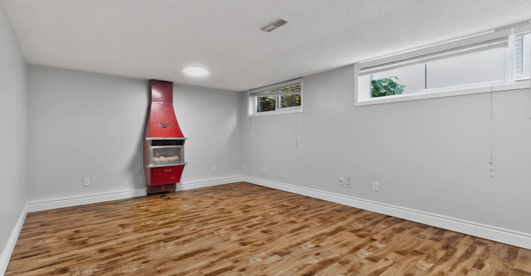 5 Mandarin Road, Toronto, ON, M1M 1W2 - 8