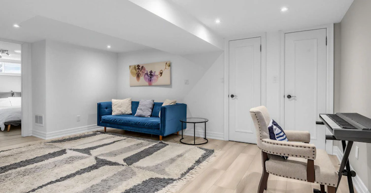 22 Scotswood Road, Toronto, ON, M1R 3N2 - 8