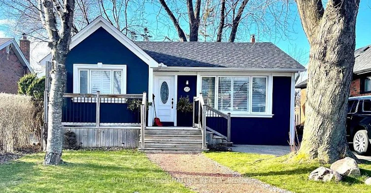 22 Scotswood Road, Toronto, ON, M1R 3N2