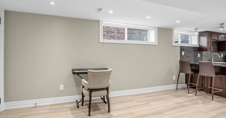 22 Scotswood Road, Toronto, ON, M1R 3N2 - 10