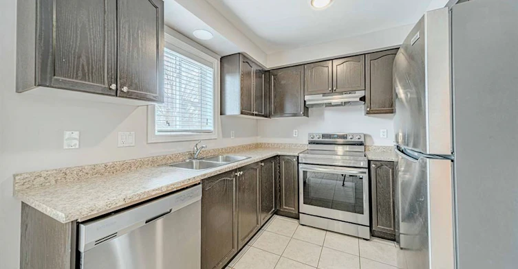 63 Kirkland Place, Whitby, ON, L1P 1X1 - 14