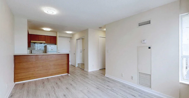 1206-36 Lee Centre Drive, Toronto, ON, M1H 3K2 - 3