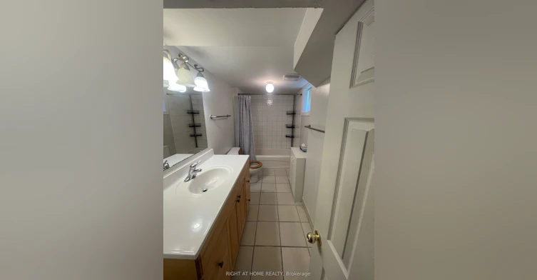 27 Wanita Road, Toronto, ON, M1C 1V3 - 18