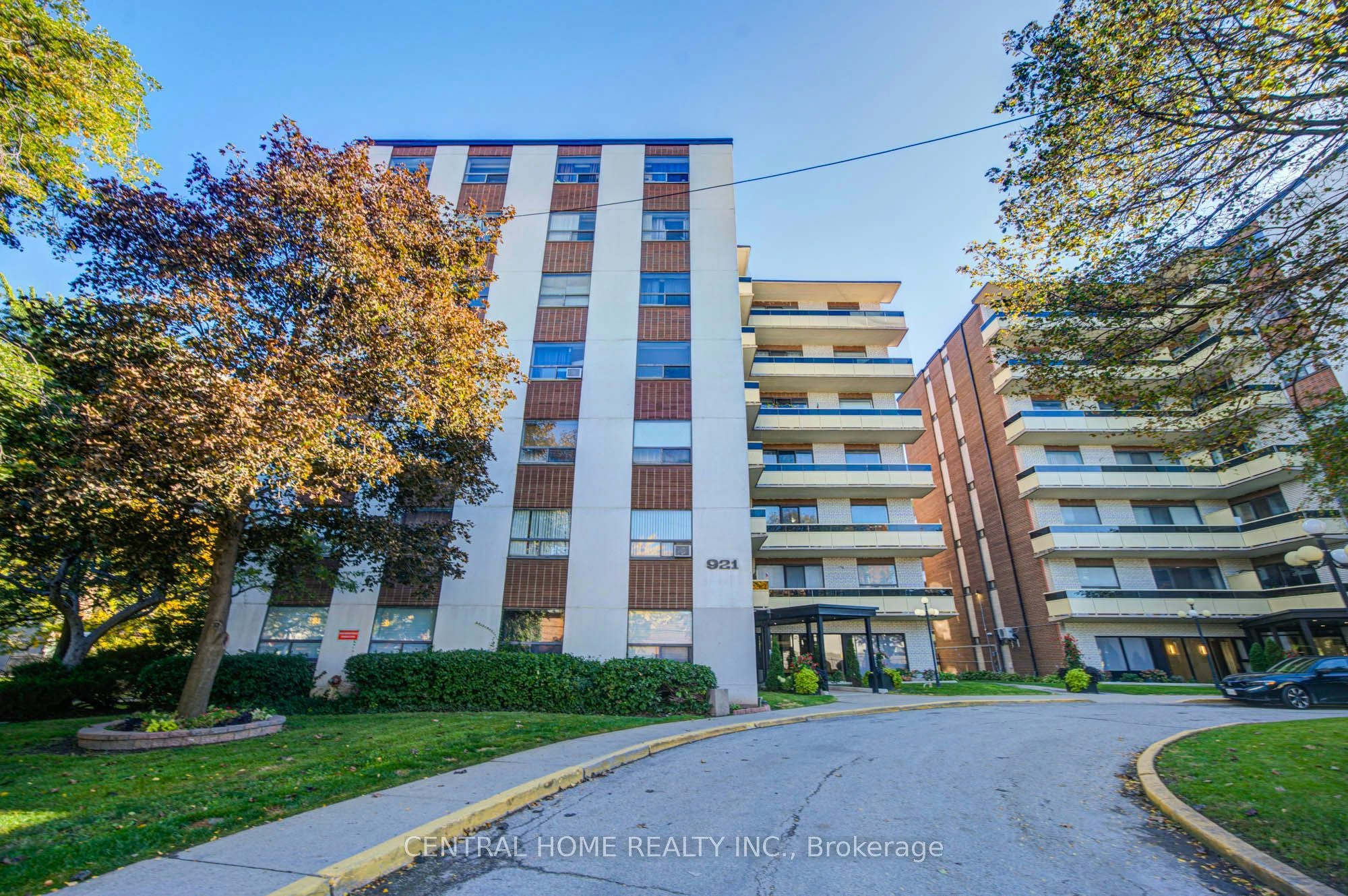 504-921 Midland Avenue, Toronto, ON, M1K 4G2