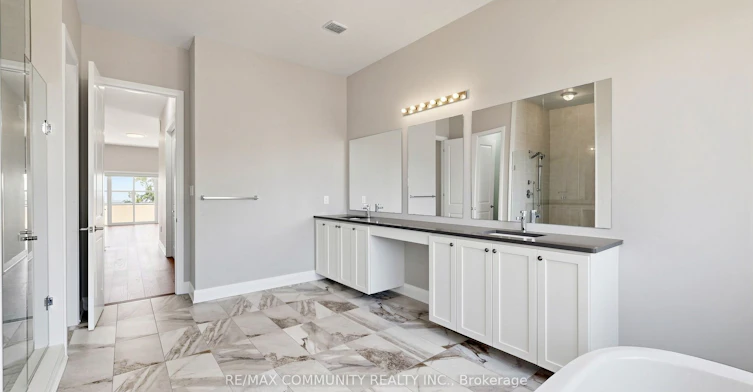 2 Cryderman Lane, Clarington, ON, L1C 1Z8 - 27
