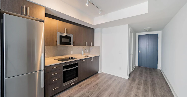 1203-2545 Simcoe Street N, Oshawa, ON, L1L 0W3 - 7